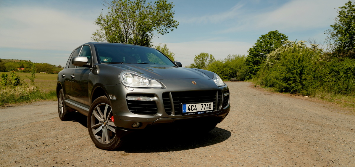 porsche-cayenne-i-1
