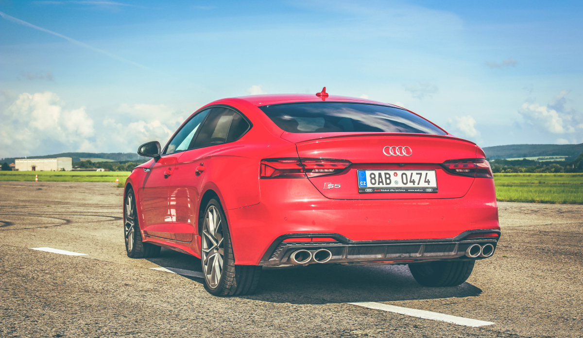 audi-s5-sportback-2020-2