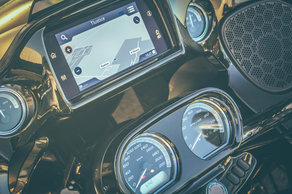 harley-davidson-road-glide-limited-9
