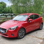 mazda-2-10