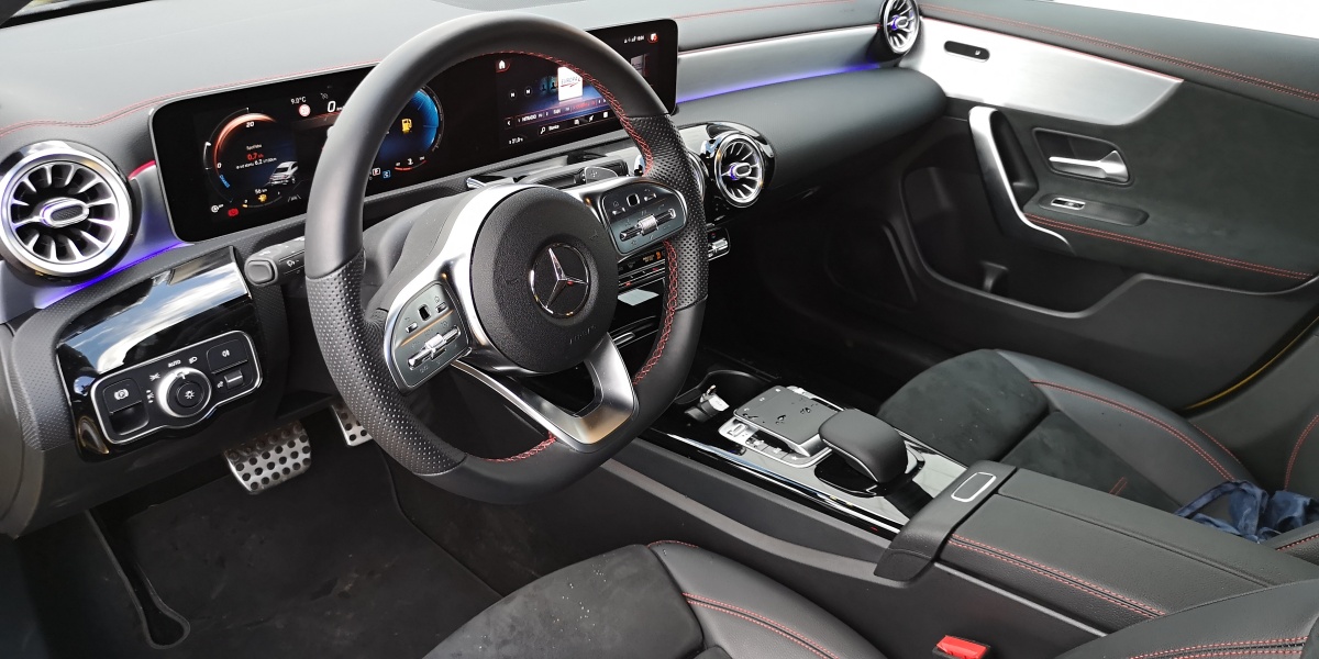 mercedes-benz-cla-11
