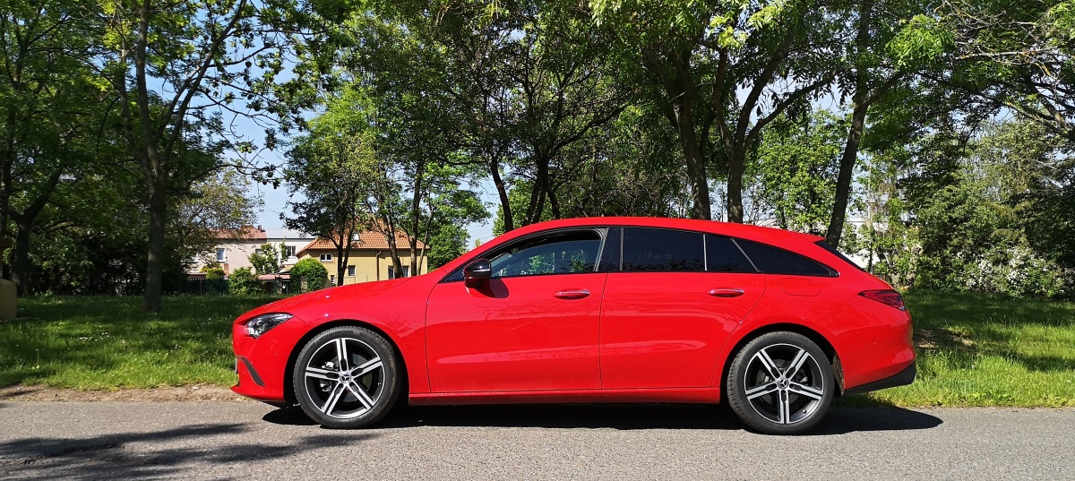 mercedes-benz-cla-shooting-brake-22