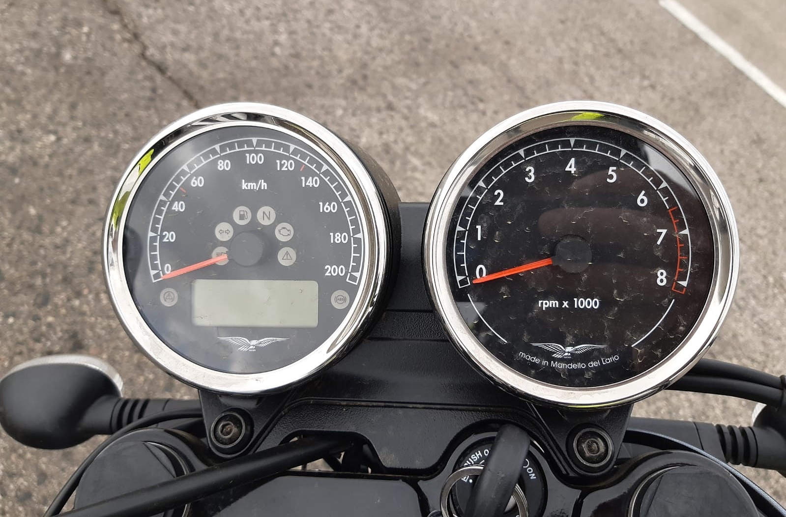moto-guzzi-v7-iii-special-12