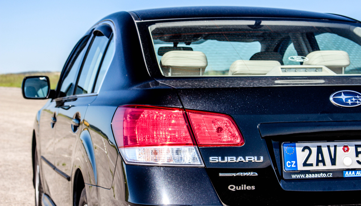 subaru-legacy-16