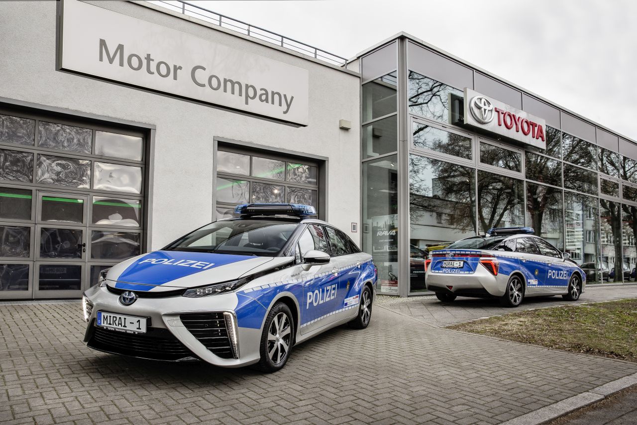 toyota-mirai-berlinske-policie