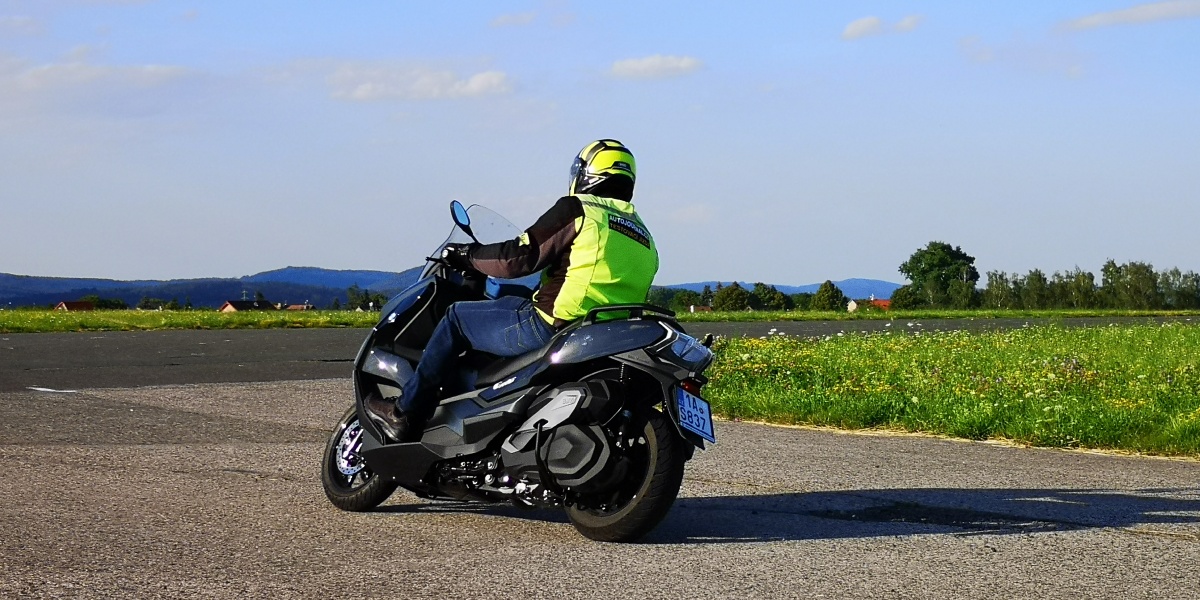 bmw-c-400-gt-5