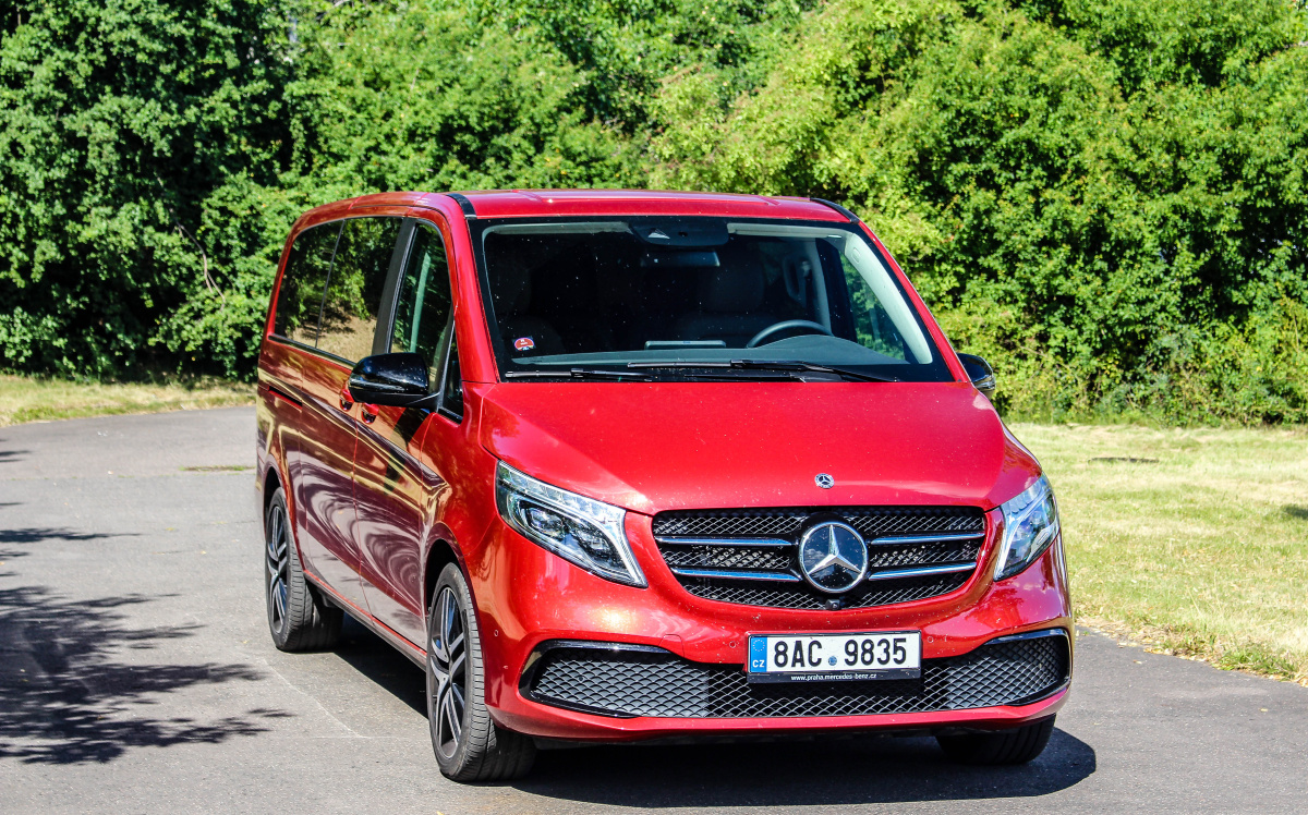 mercedes-benz-v-class-2020-3
