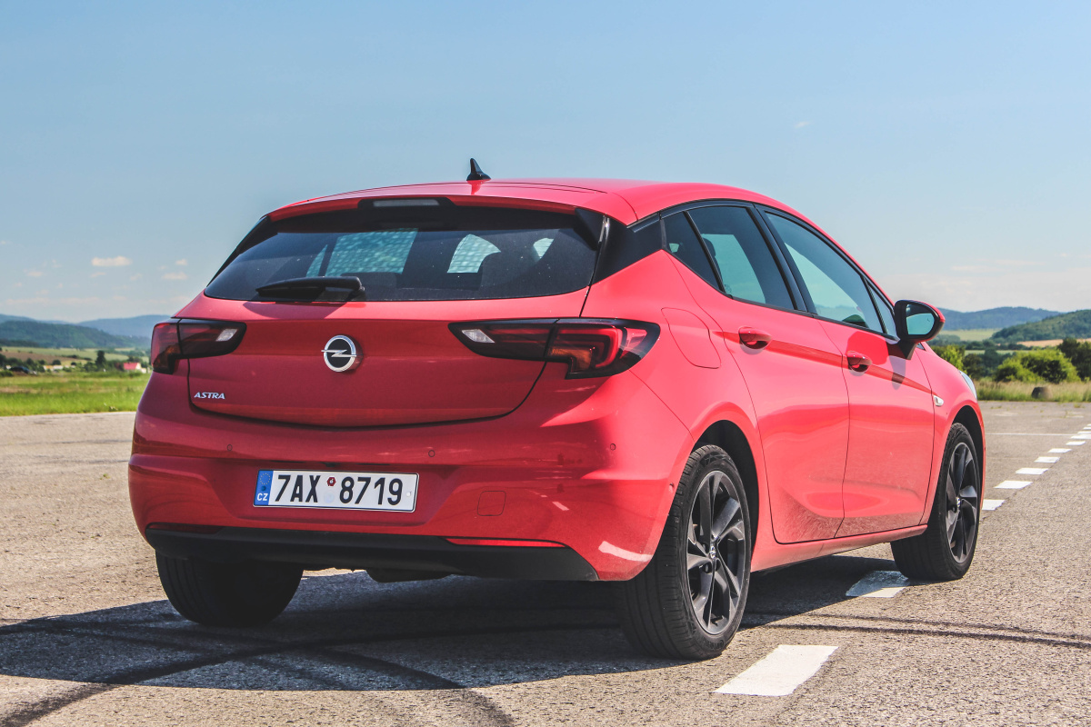 opel-astra-2020-10