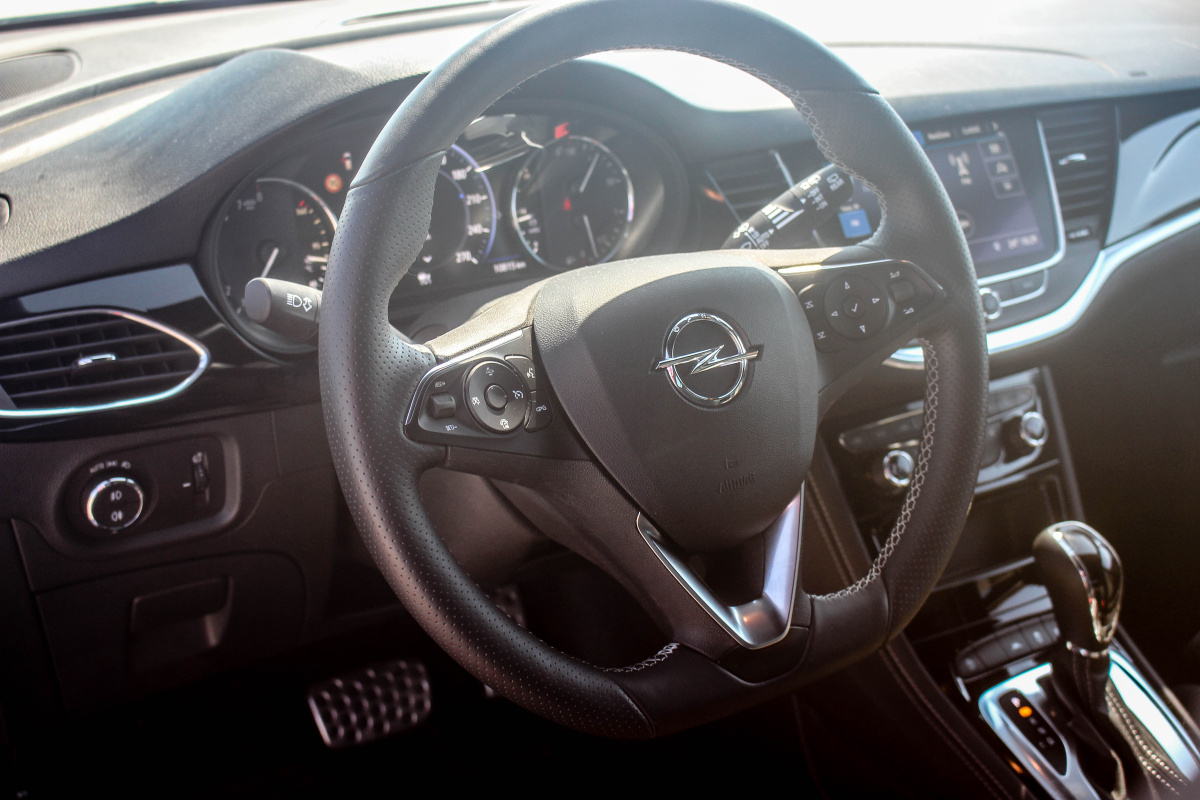 opel-astra-2020-15