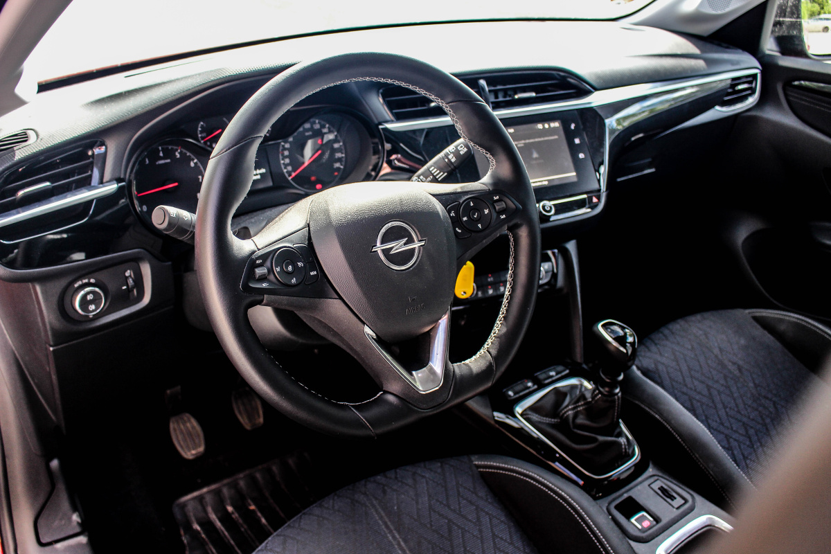 opel-corsa-2020-11