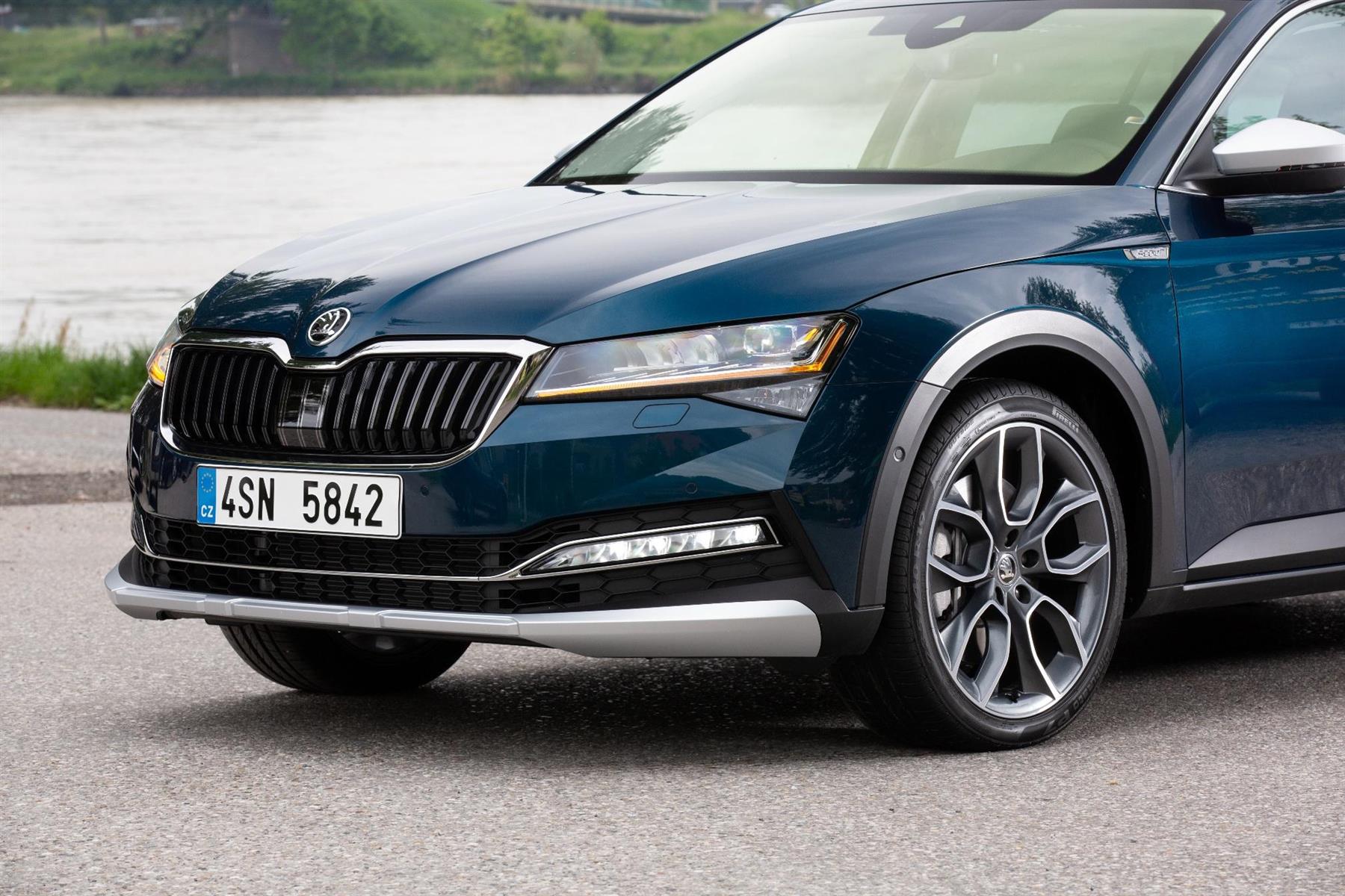 skoda-superb-scout-19