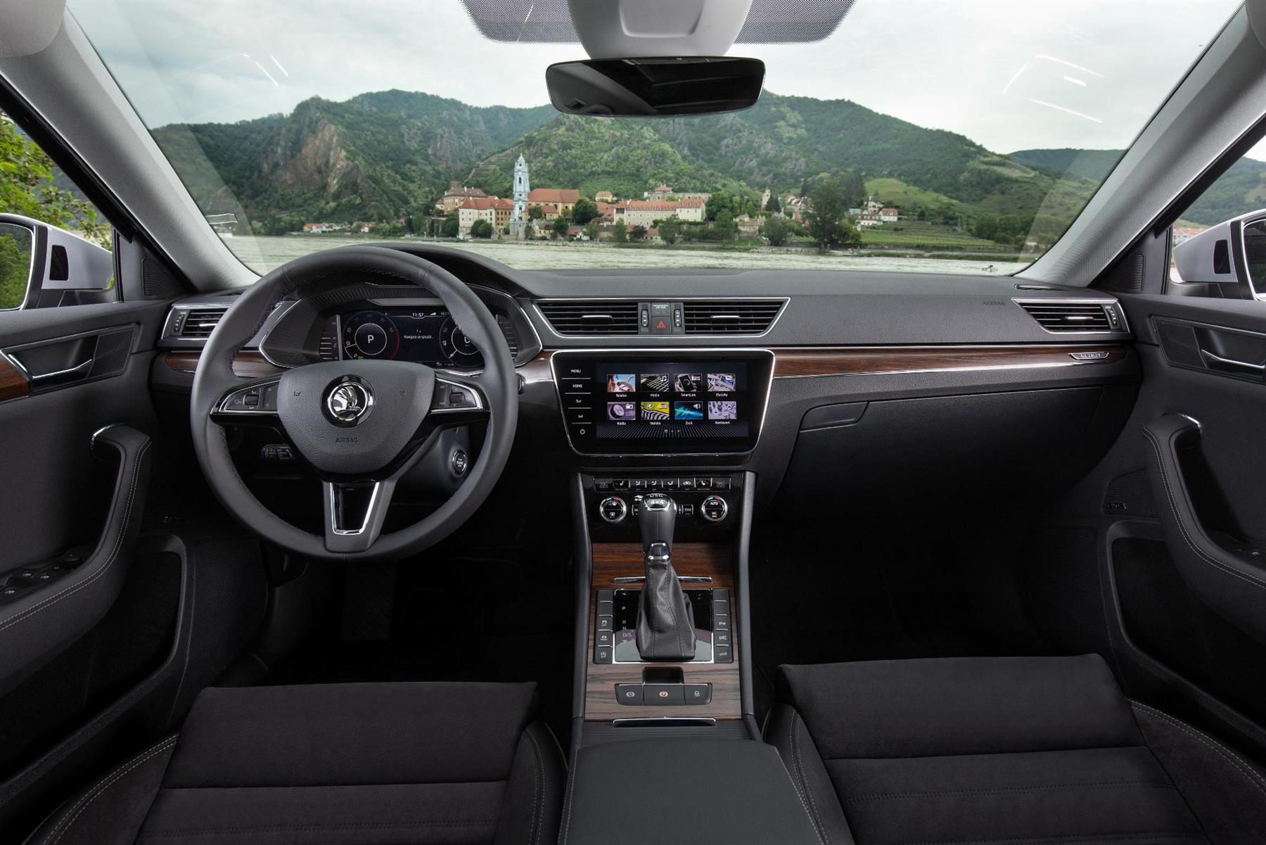 skoda-superb-scout-30