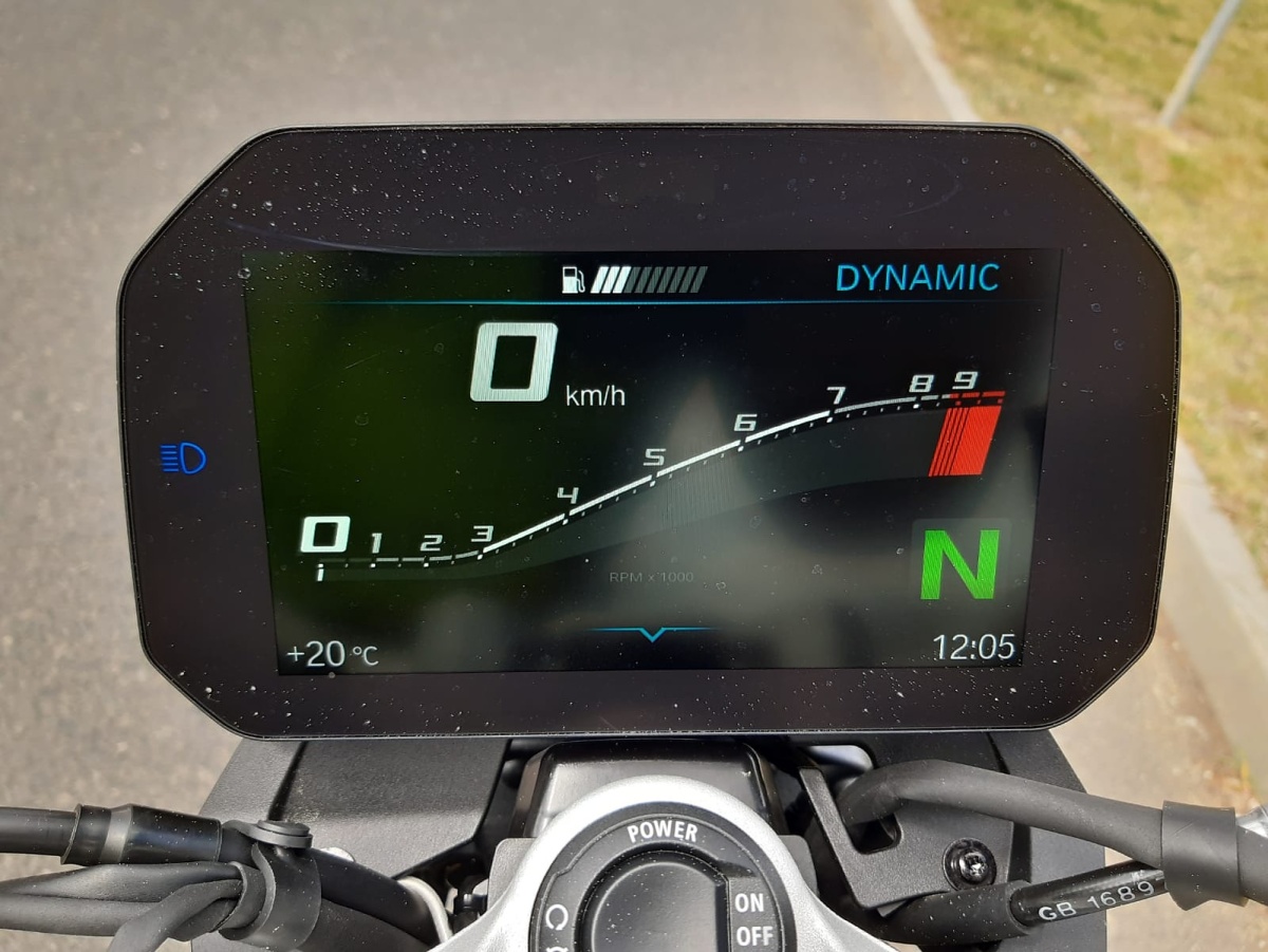 bmw-f900r-4