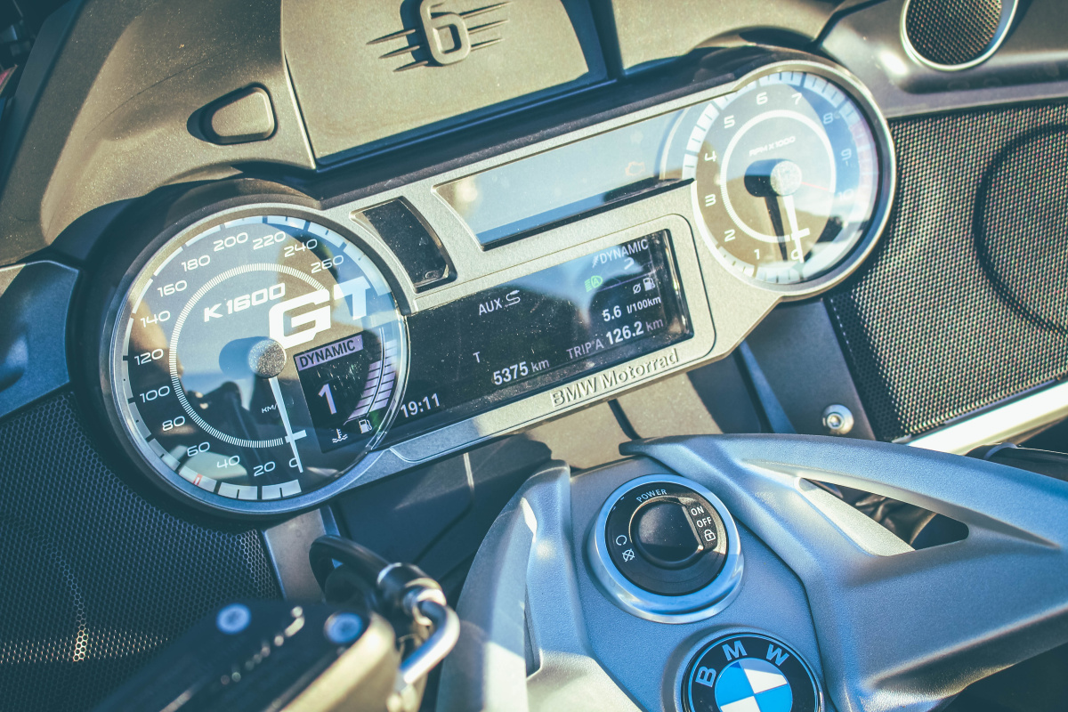 bmw-k-1600-gt-18
