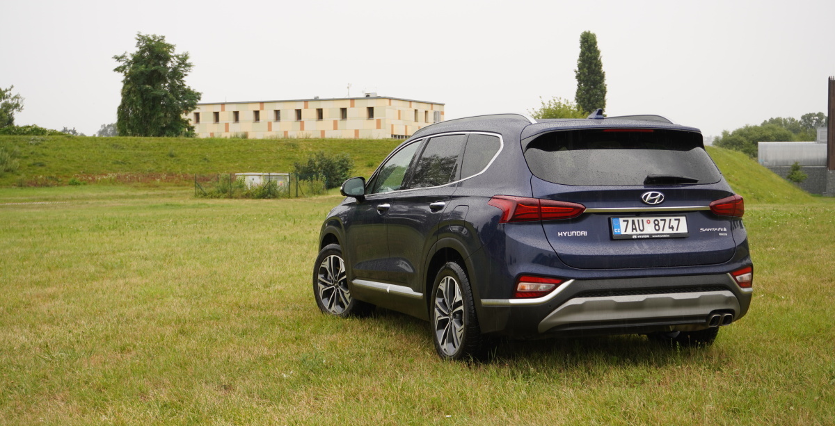 hyundai-santa-fe-2020-15