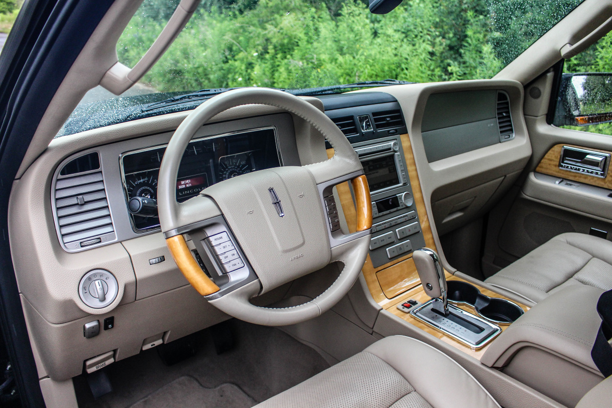 lincoln-navigator-21