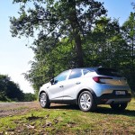 renault-captur-zen-21
