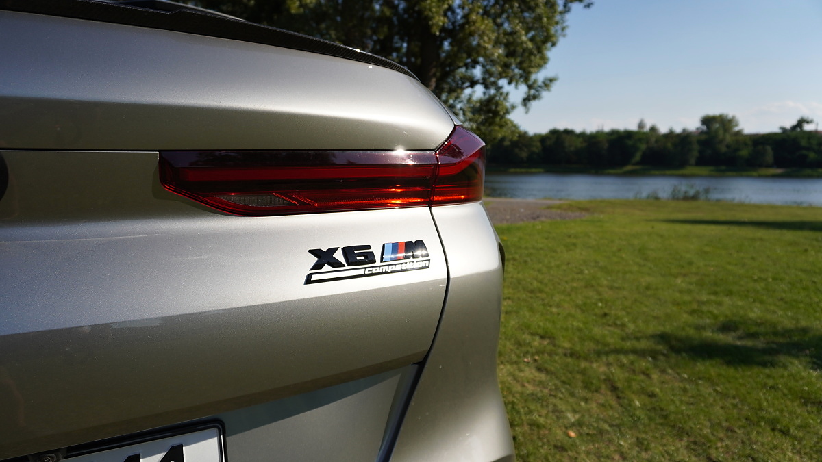 bmw-x6-m-competition-17