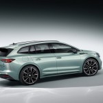 enyaq_green_34rear-logo-2048×1366