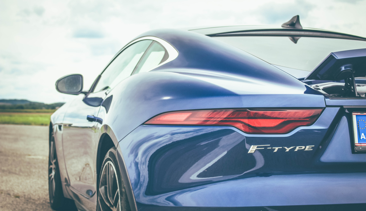 jaguar-f-type-2020-8