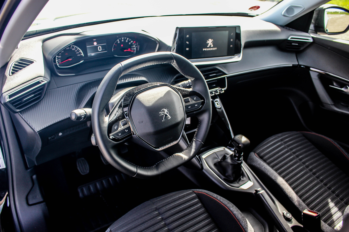 peugeot-2008-2020-14