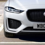 2021-jaguar_xe_facelift-2