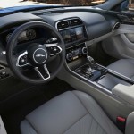 2021-jaguar_xe_facelift-5