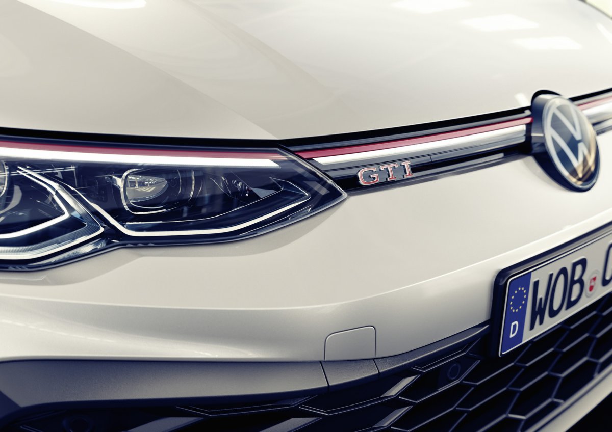 2021-volkswagen-golf-gti-clubsport-3