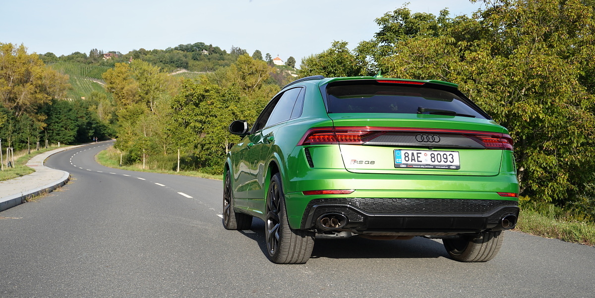 audi-rs-q8-11