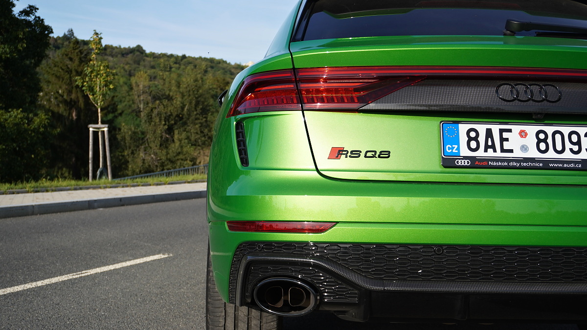 audi-rs-q8-7
