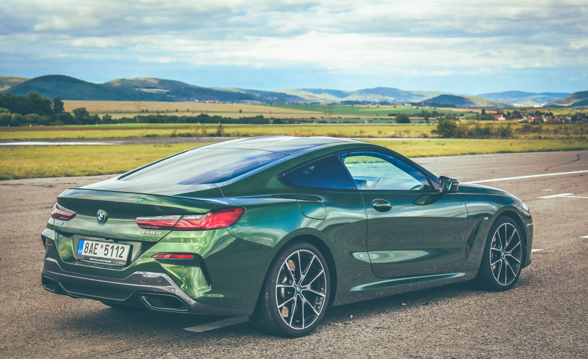 bmw-8-coupe-5