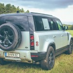 land-rover-defender-11