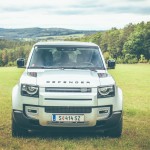 land-rover-defender-7