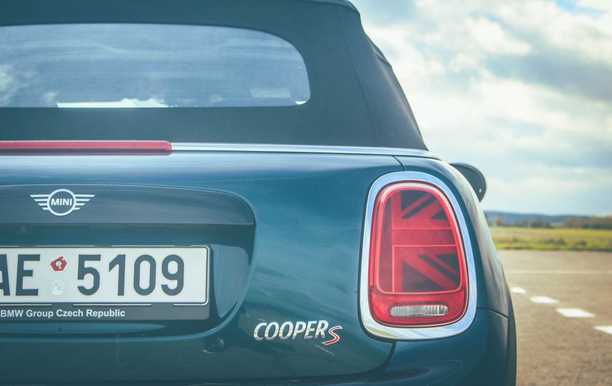 mini-cooper-cabrio-12