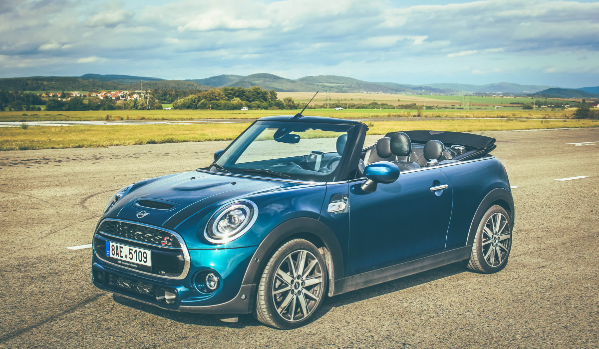 mini-cooper-cabrio-16