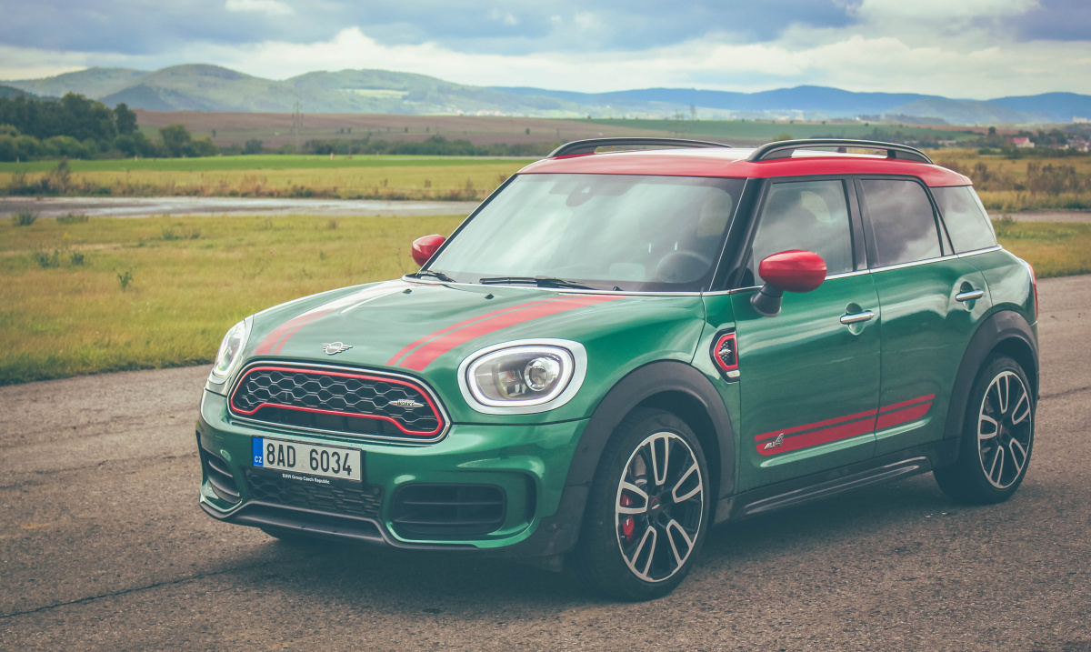 mini-countryman-jcw-9