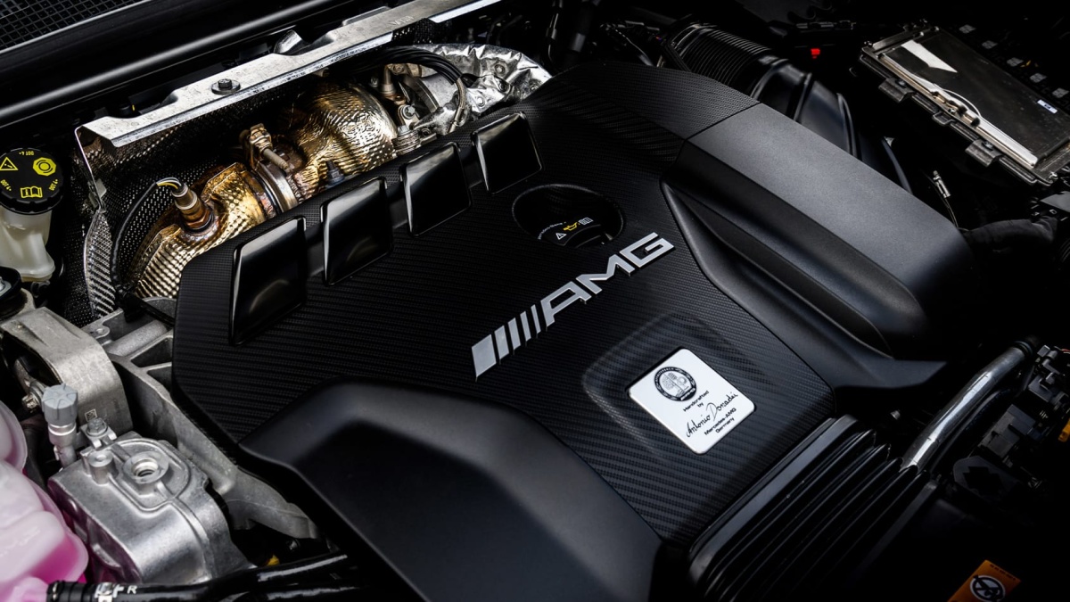 mercedes-amg-a45-s-3