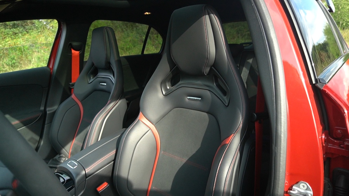 mercedes-amg-a45-s-33
