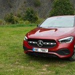 mercedes-benz-gla-2020-12