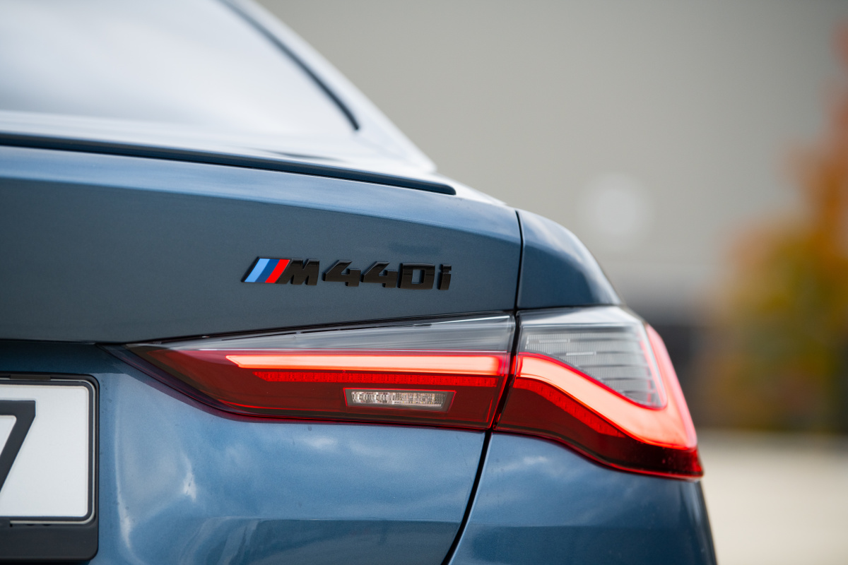 p90406258_highres_bmw-m440i-xdrive-cou
