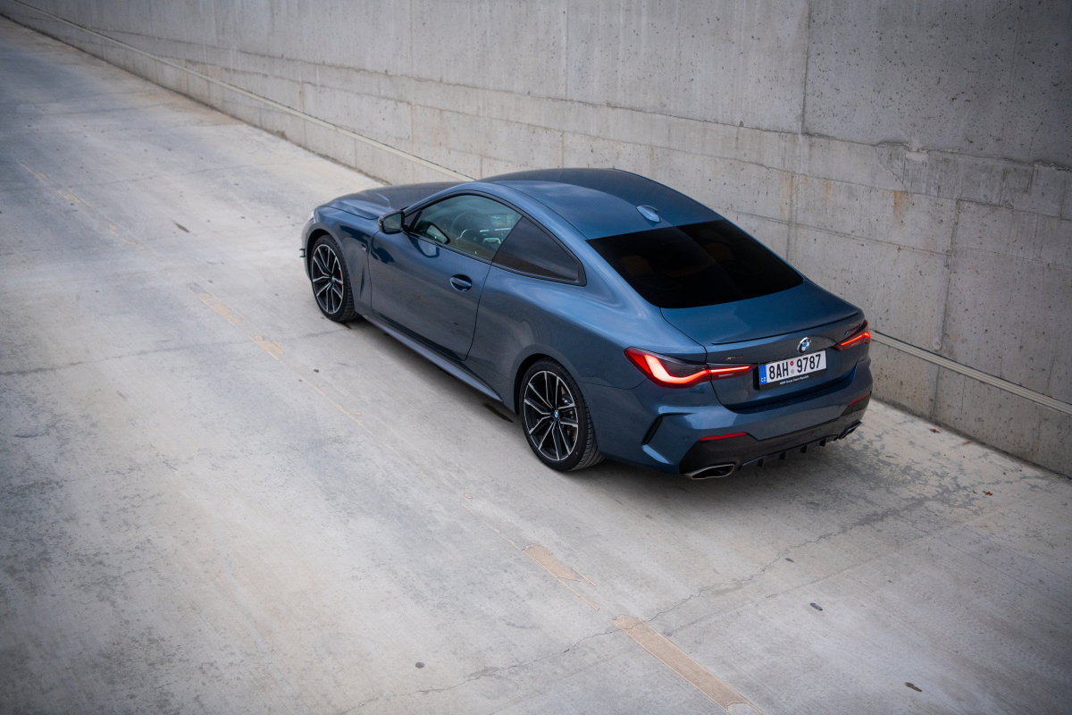 p90406265_highres_bmw-m440i-xdrive-cou