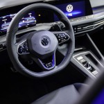 2021-volkswagen_golf_r-5
