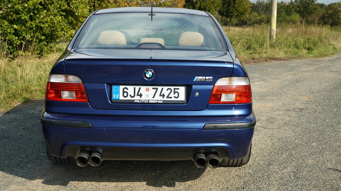 bmw-m5-e39-17