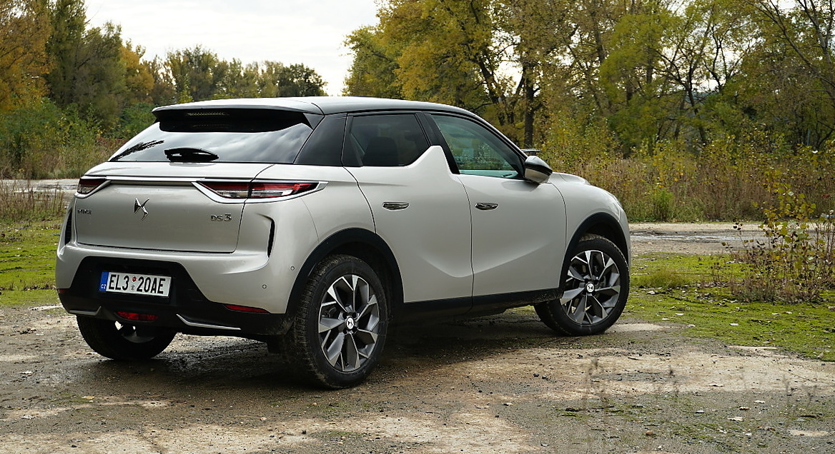 ds3-crossback-e-tense-15