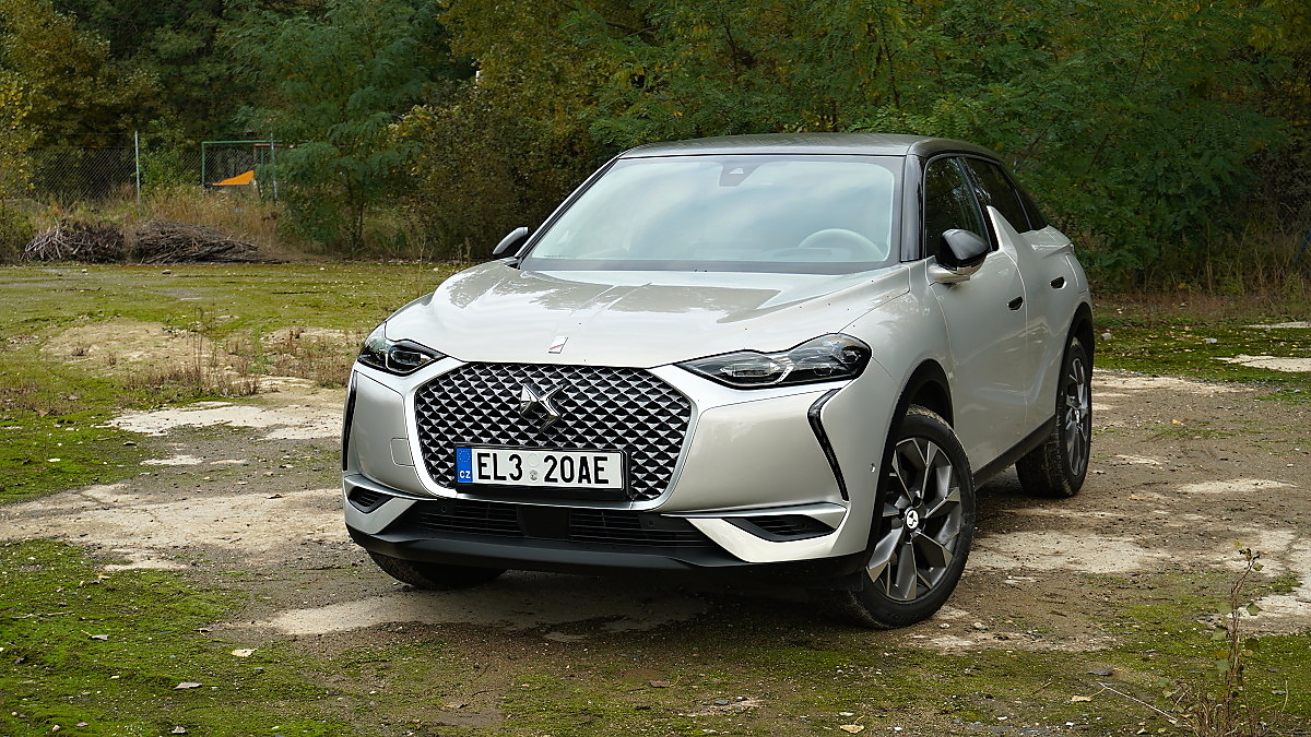 ds3-crossback-e-tense-2