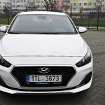 hyundai-i30-fastback-20