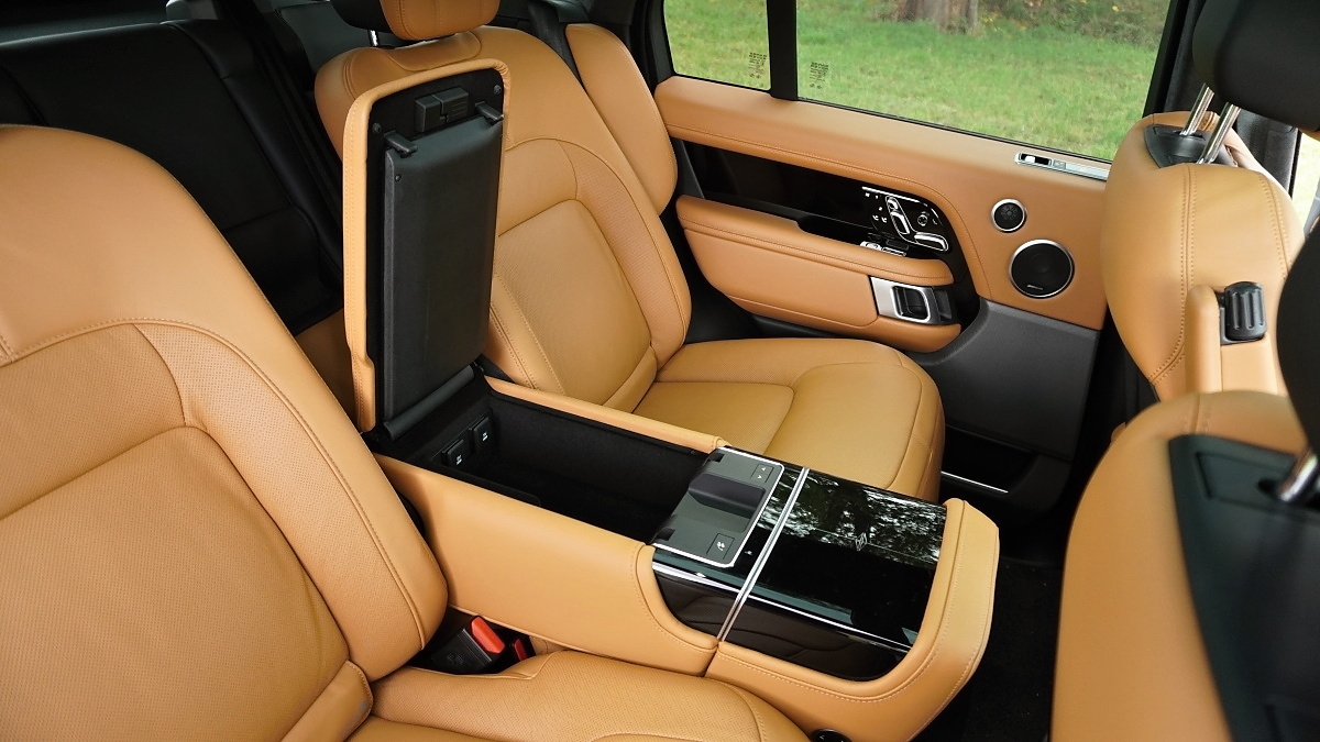 range-rover-p400-36