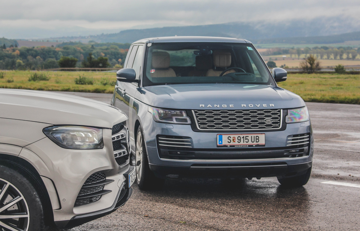 range-rover-a-mercedes-benz-gls-5