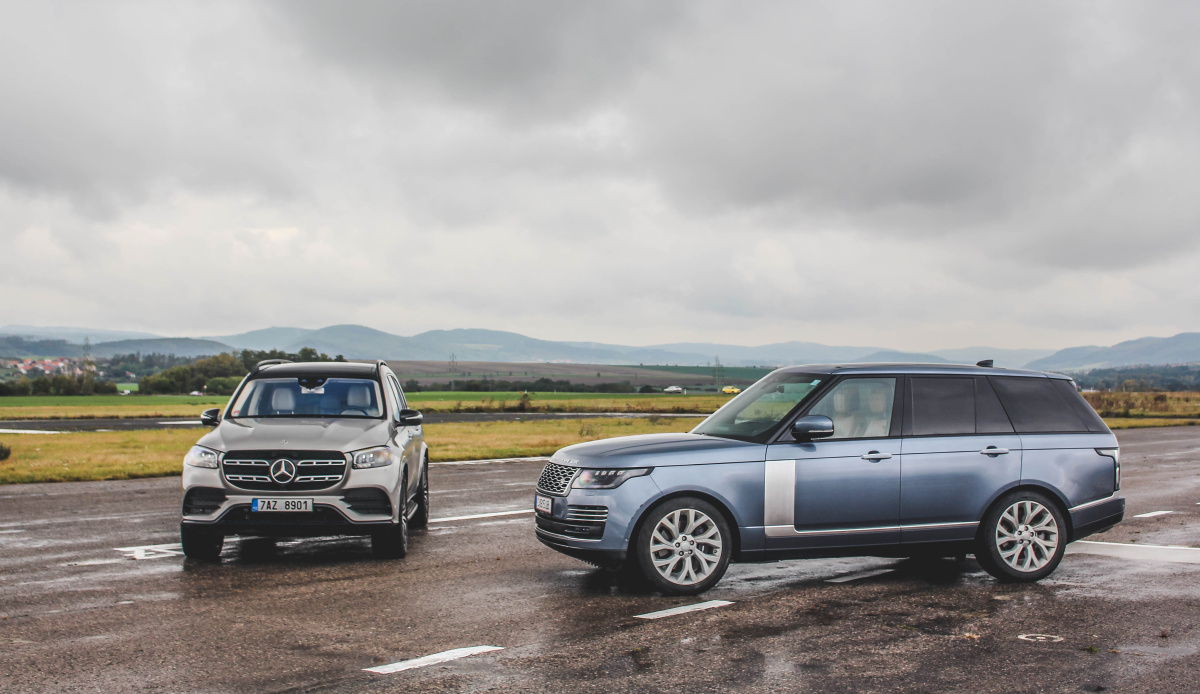 range-rover-a-mercedes-benz-gls-7