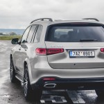mercedes-benz-gls-2020-15